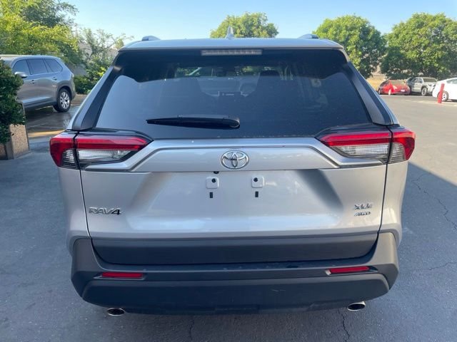 Used 2023 Silver Toyota XLE image 4
