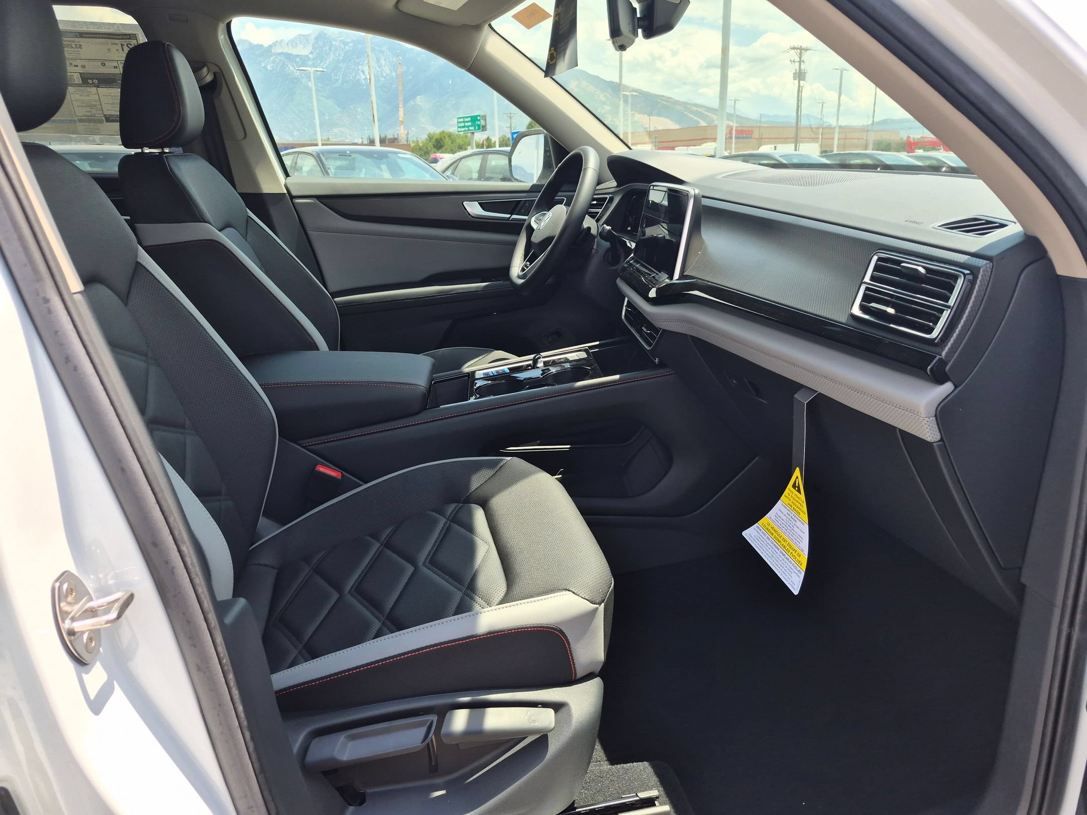 New 2026 Pearl Volkswagen 2.0T Peak Edition image 29