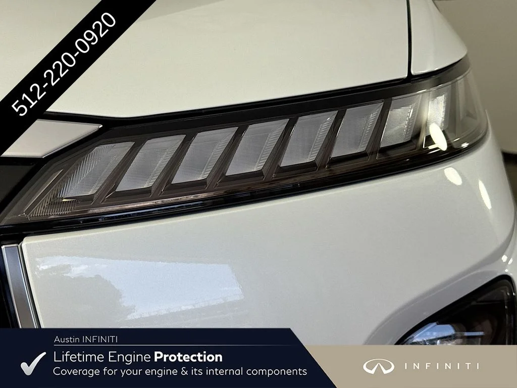 New 2027 RADIANT WHITE INFINITI LUXE image 42