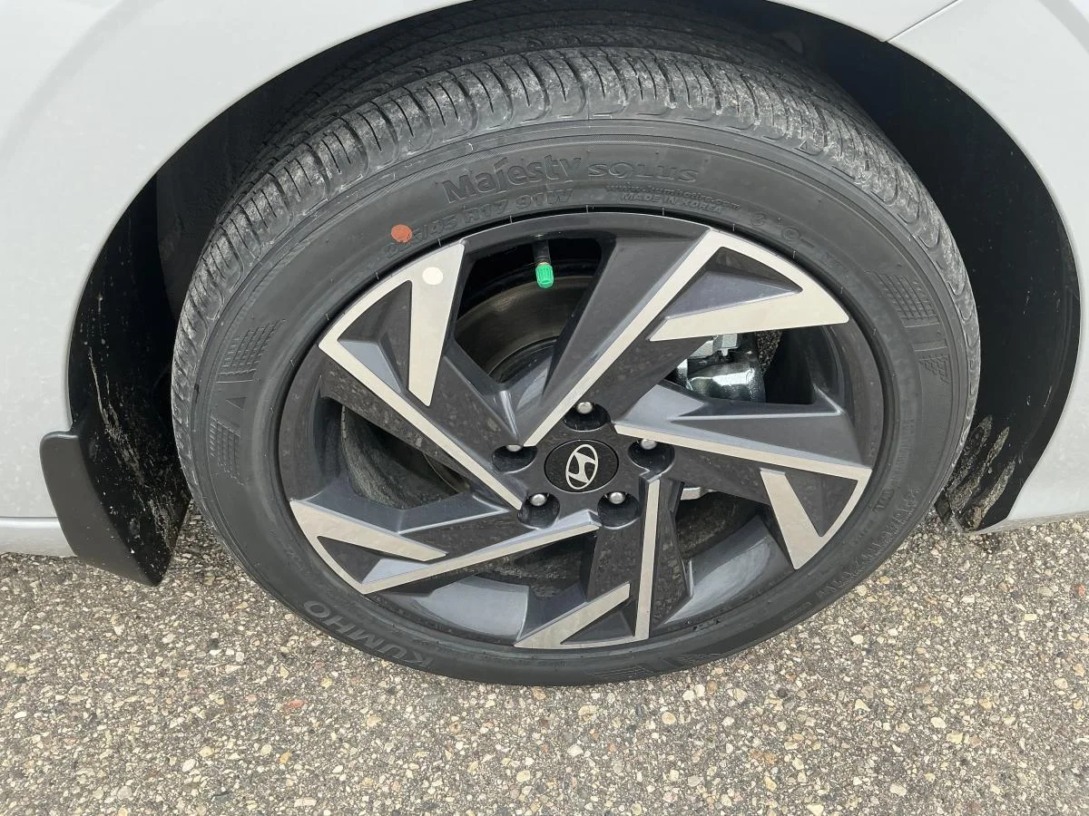 New 2026 Grey Hyundai Preferred image 11
