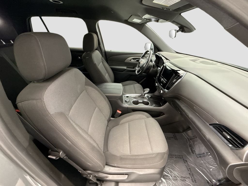 2023 Chevrolet Traverse 1LT - Photo 18