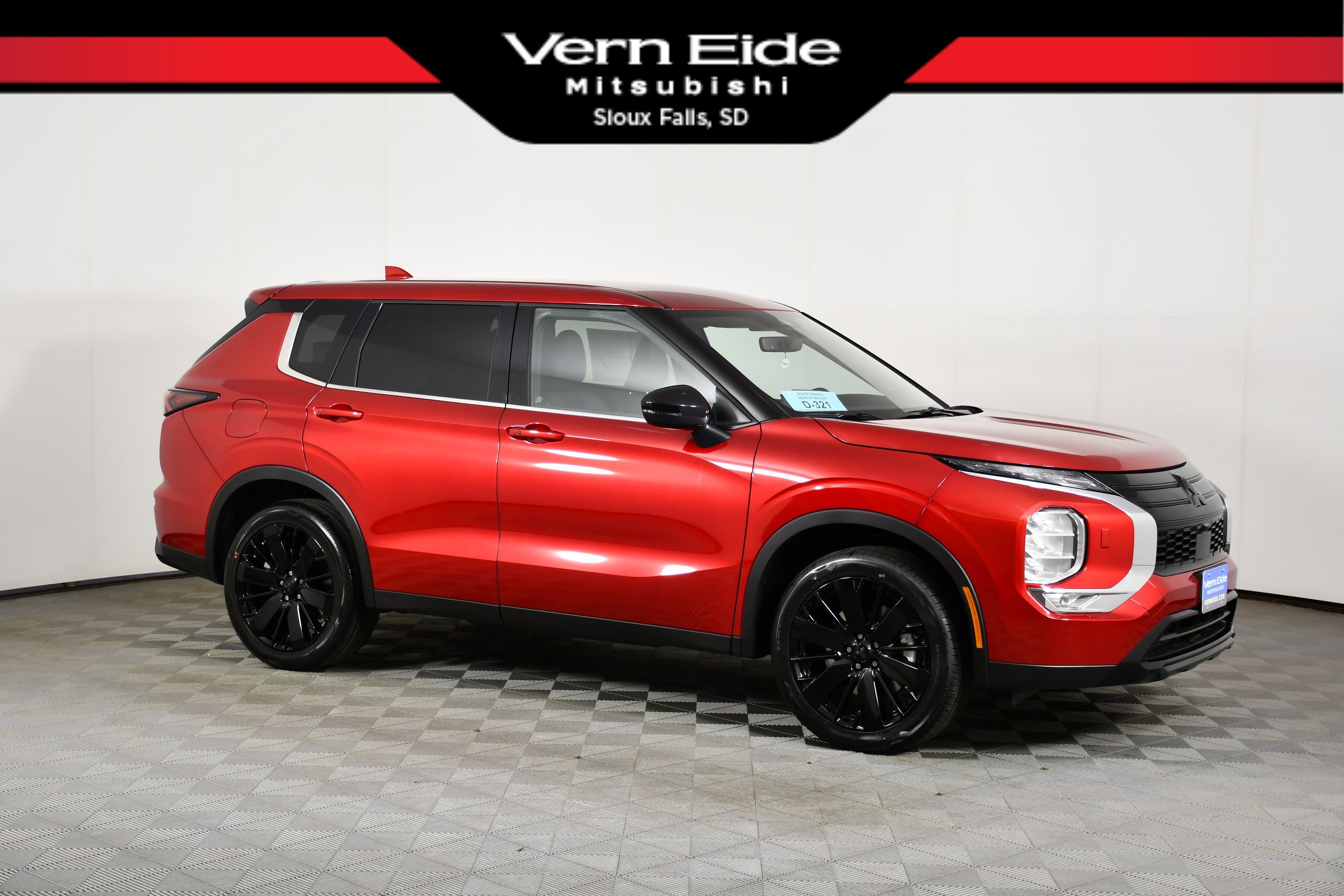 2026 Mitsubishi Outlander LE S-AWC's photo