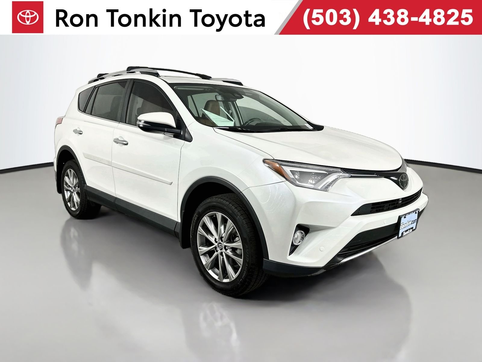 Used 2016 Blizzard Pearl Toyota Limited image 1