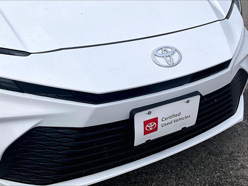 Used 2025 White Toyota SE image 30