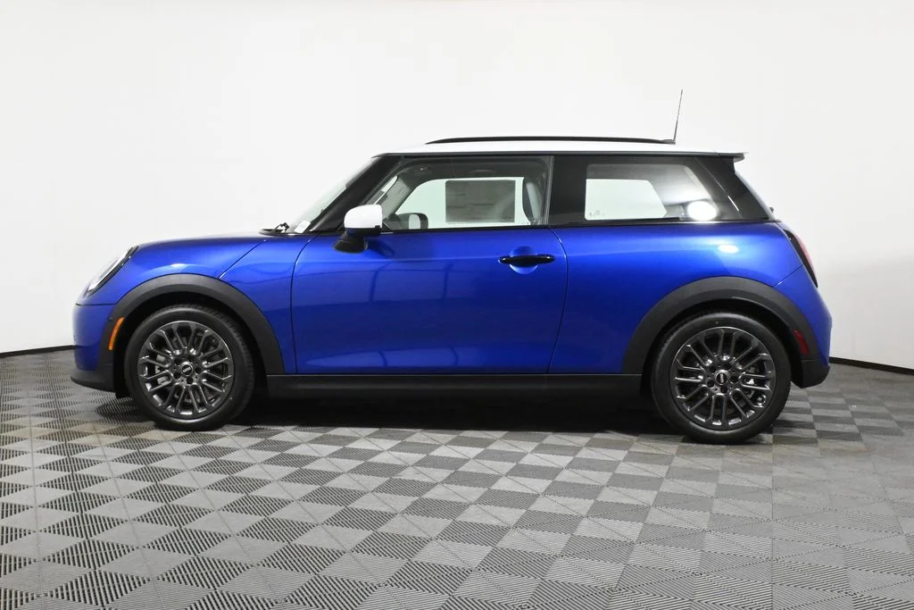 Certified Used 2025 Blue MINI  image 2