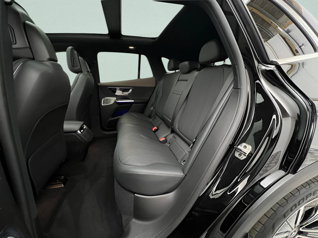 Used 2023 Black Mercedes-Benz 350+ SUV image 42