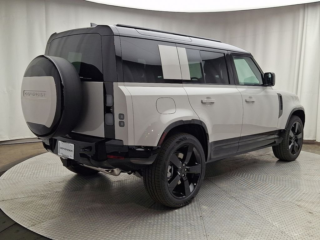 New 2026 Borasco Grey LAND ROVER X-Dynamic SE image 3