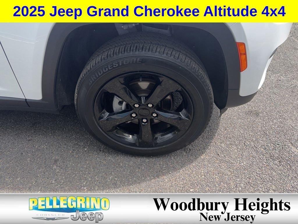 Certified Used 2025 White Jeep Altitude image 11
