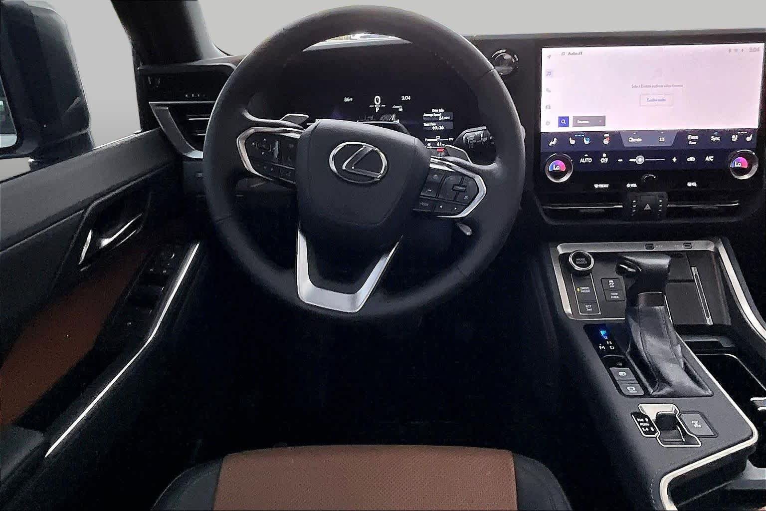 Used 2024 Atomic Silver Lexus Premium+ image 6