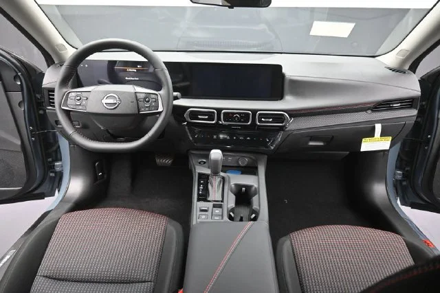 New 2027 Gray Nissan SR image 26