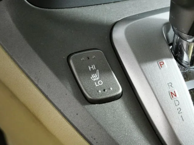 Used 2011  Honda EX-L image 22