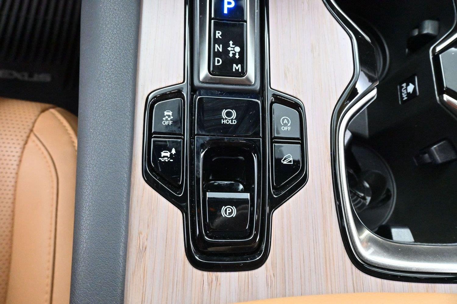 Used 2025 White Lexus RX 350 image 27