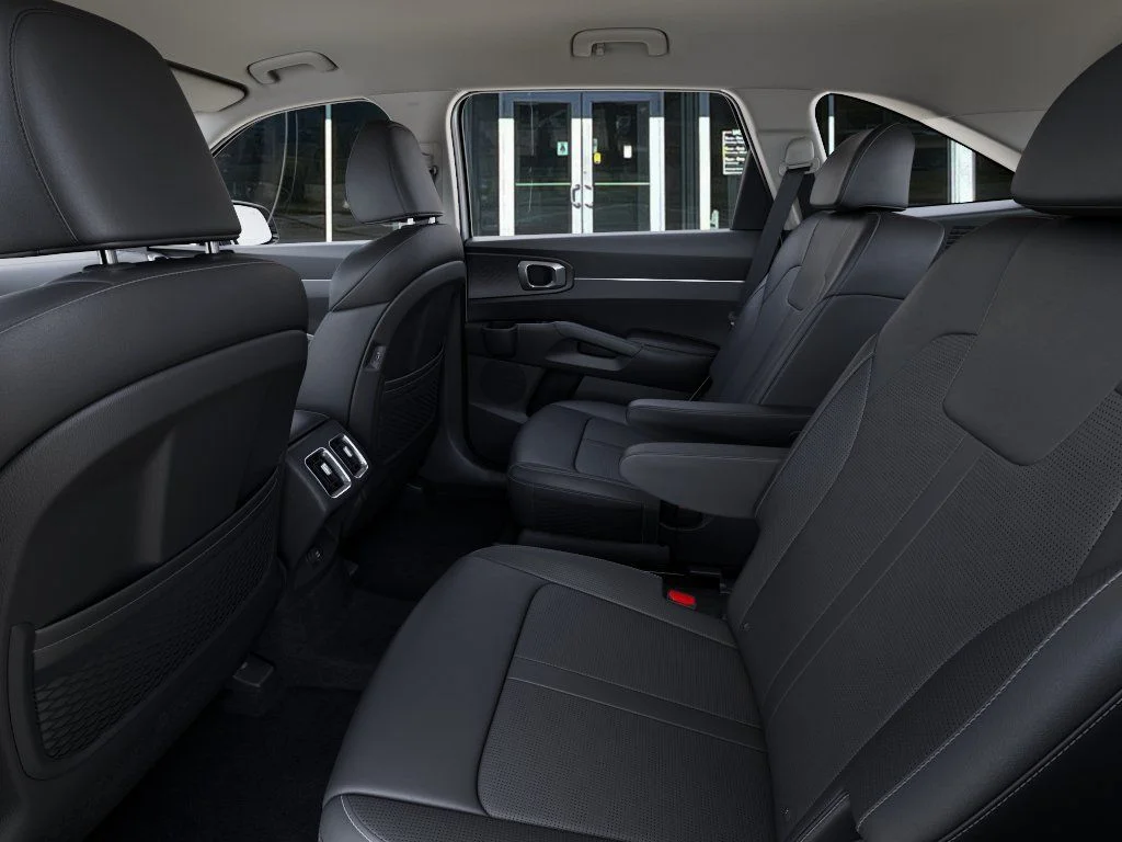 New 2026 Snow White Pearl Kia EX image 18