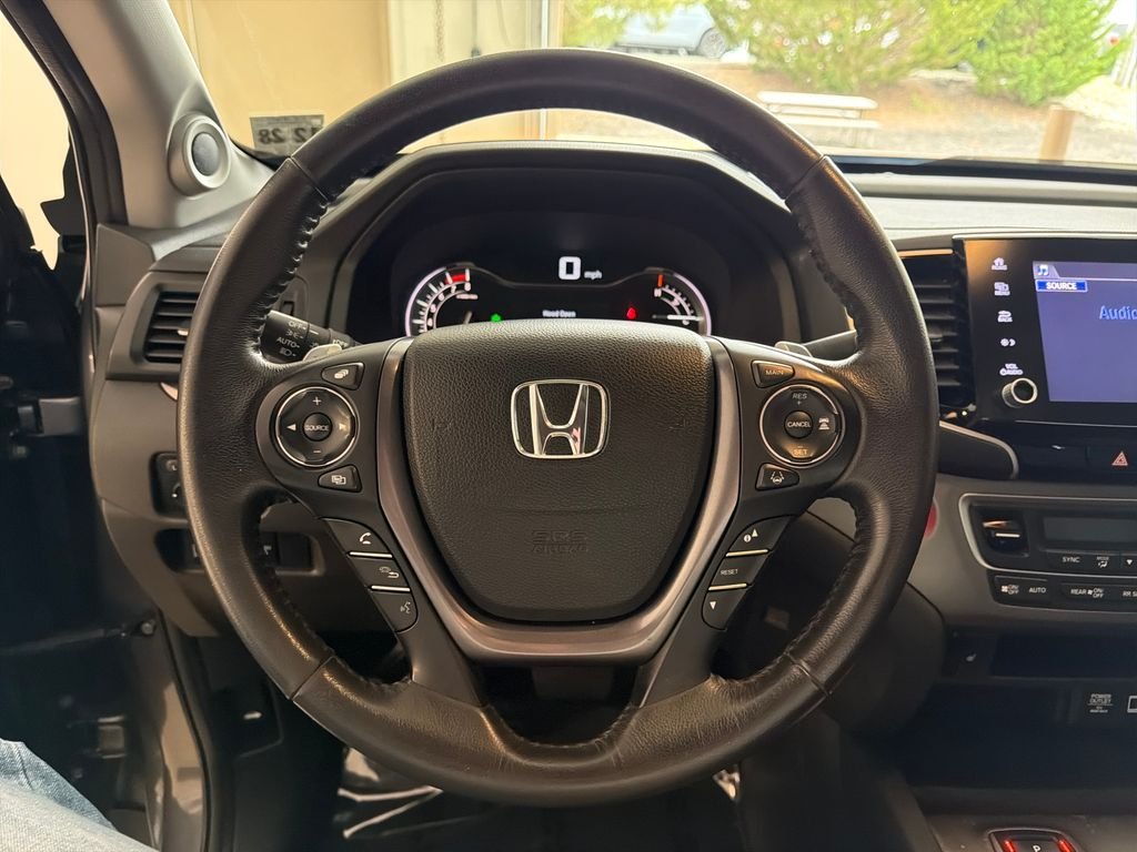 Used 2023 Modern Steel Metallic Honda RTL image 23