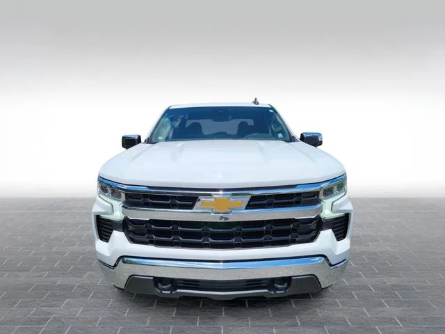 Used 2023 White Chevrolet LT image 2