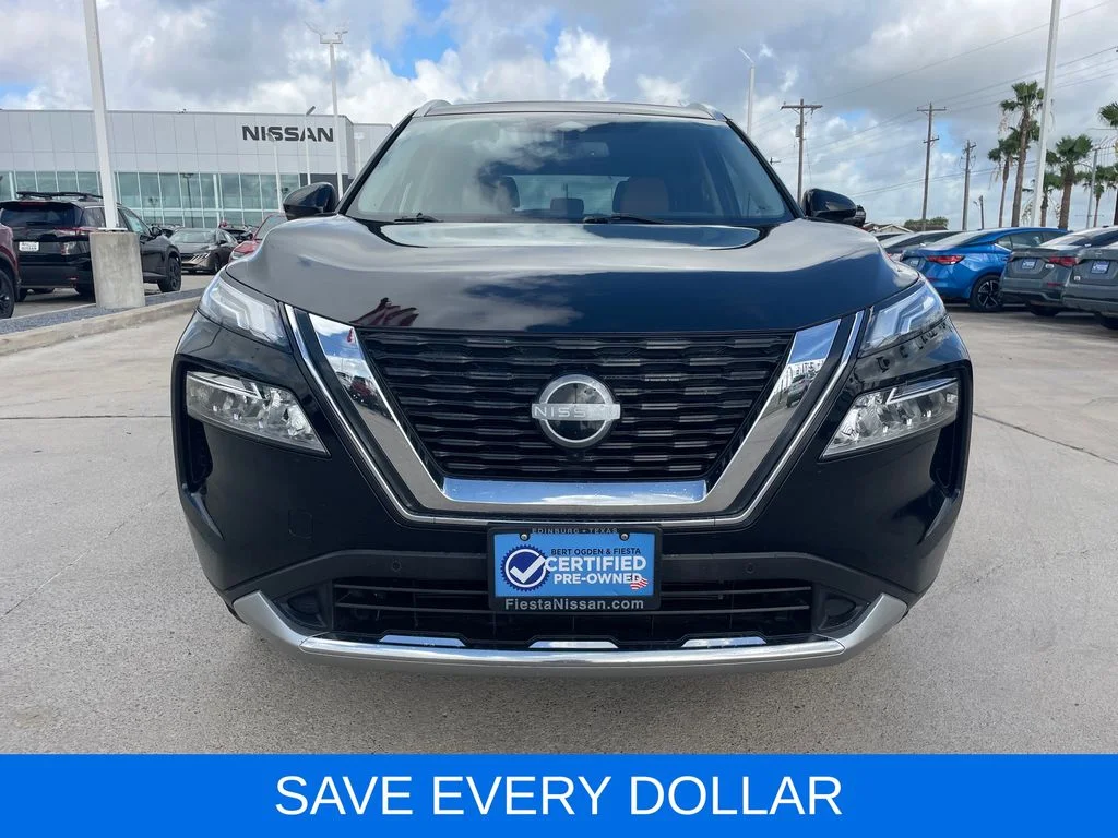 Used 2023 Black Nissan Platinum image 8