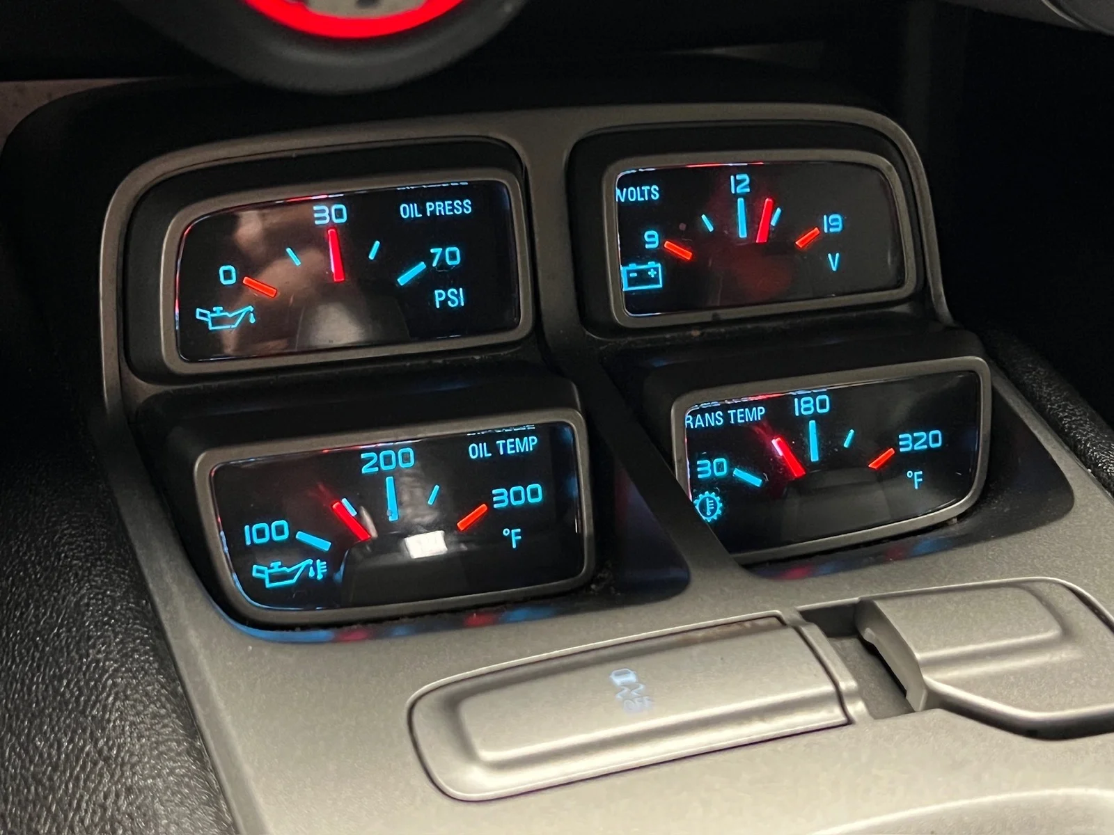 Used 2012 Black (gba) Chevrolet SS image 13