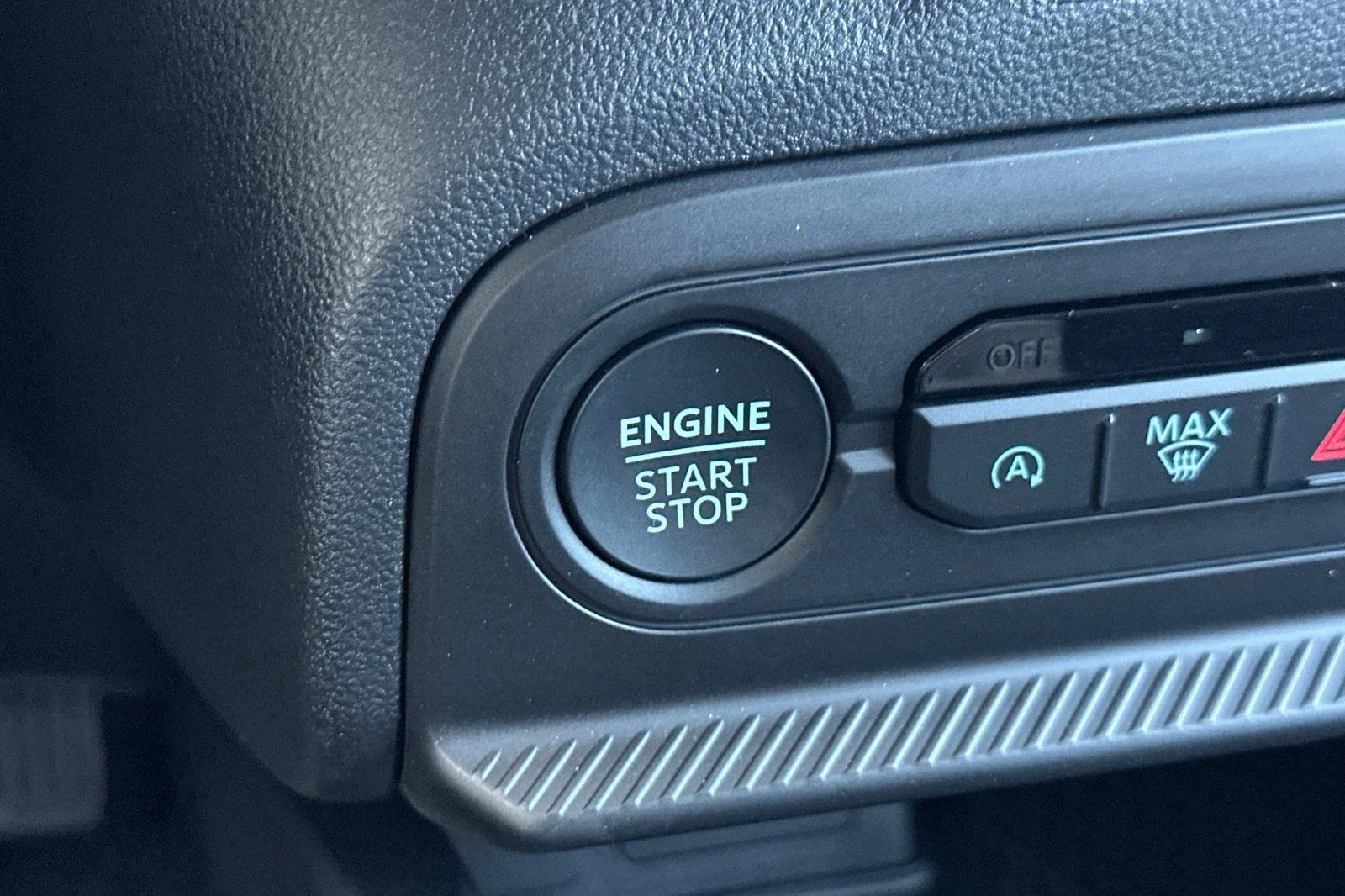 New 2026 Carbonized Gray Metallic Ford Big Bend® image 18