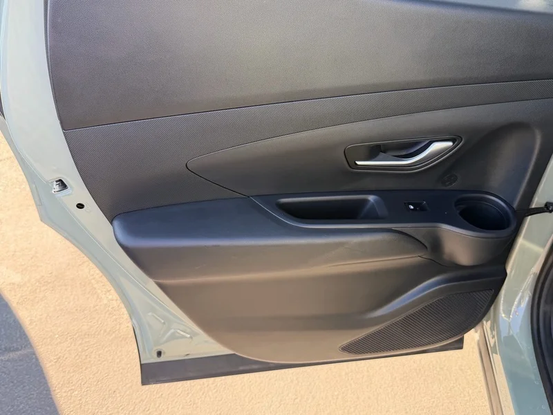 Used 2025 Sage Gray Hyundai SEL image 17