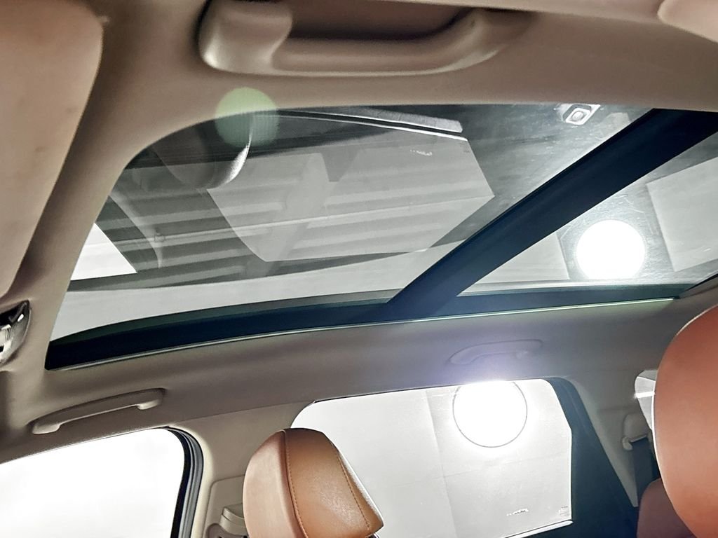 Used 2022 Grey Kia X-Line SX Prestige image 19