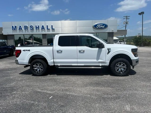 Used 2024 White Ford XLT image 2