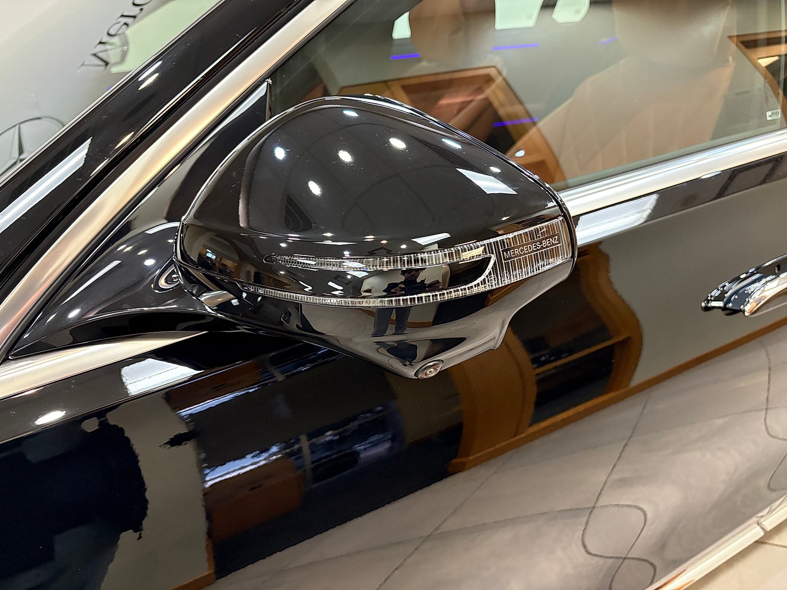 New 2027 Black Mercedes-Benz S 580 image 10