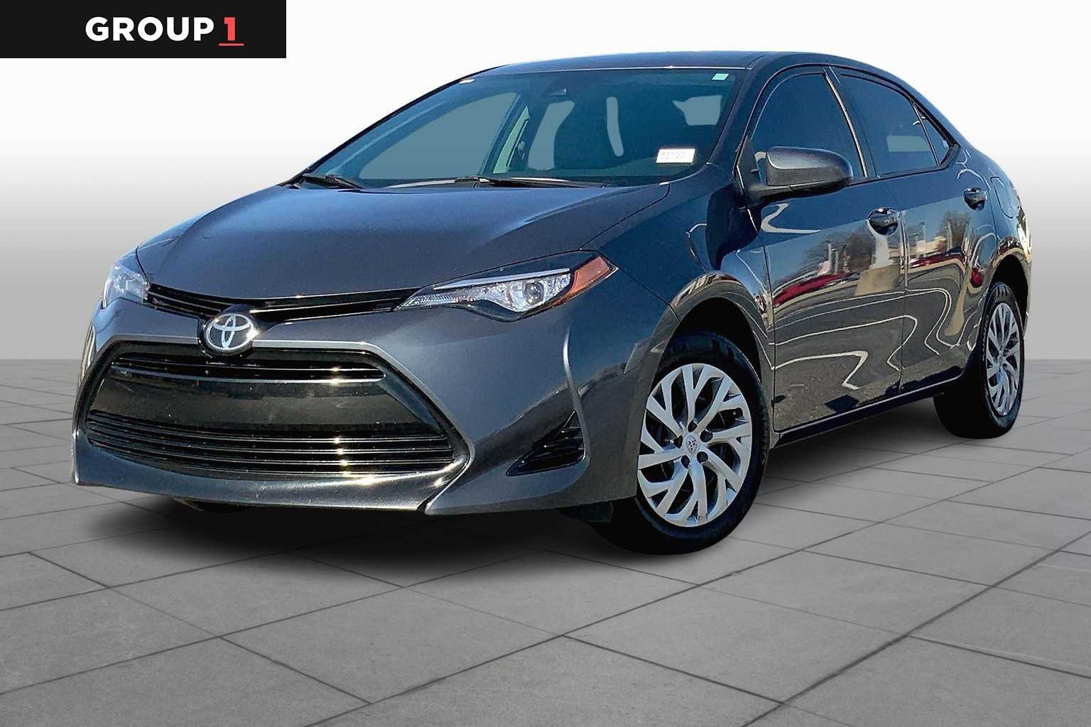 2017 Toyota Corolla LE AT's photo