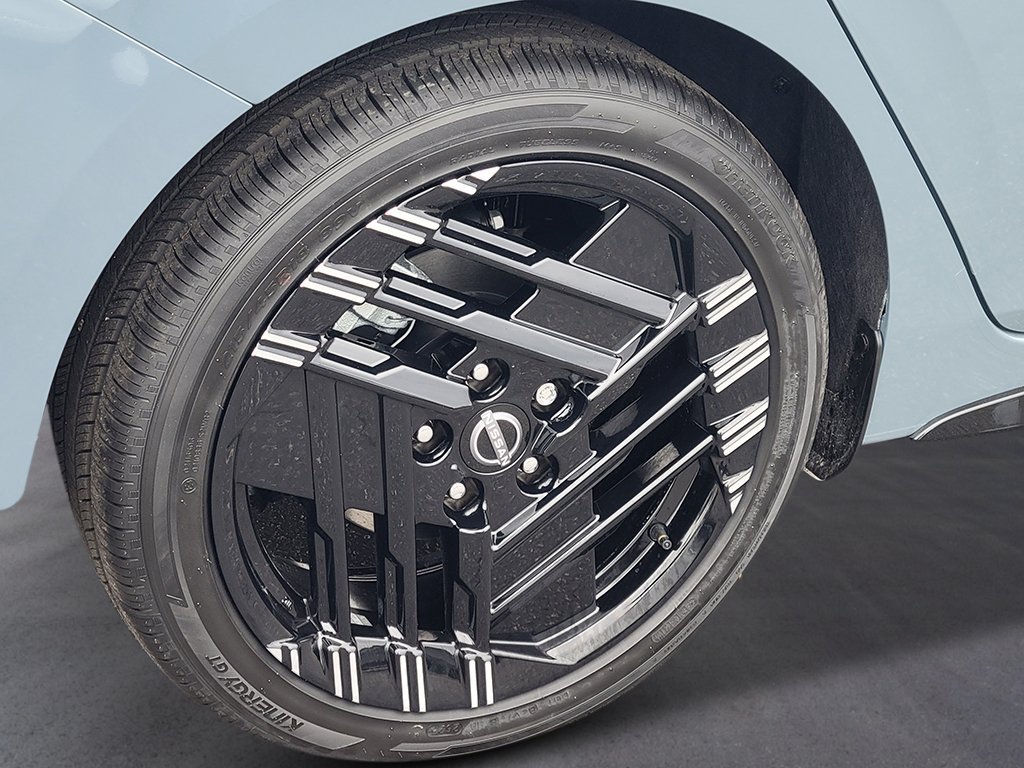 New 2026 Atlantic Gray Metallic Nissan SR image 9