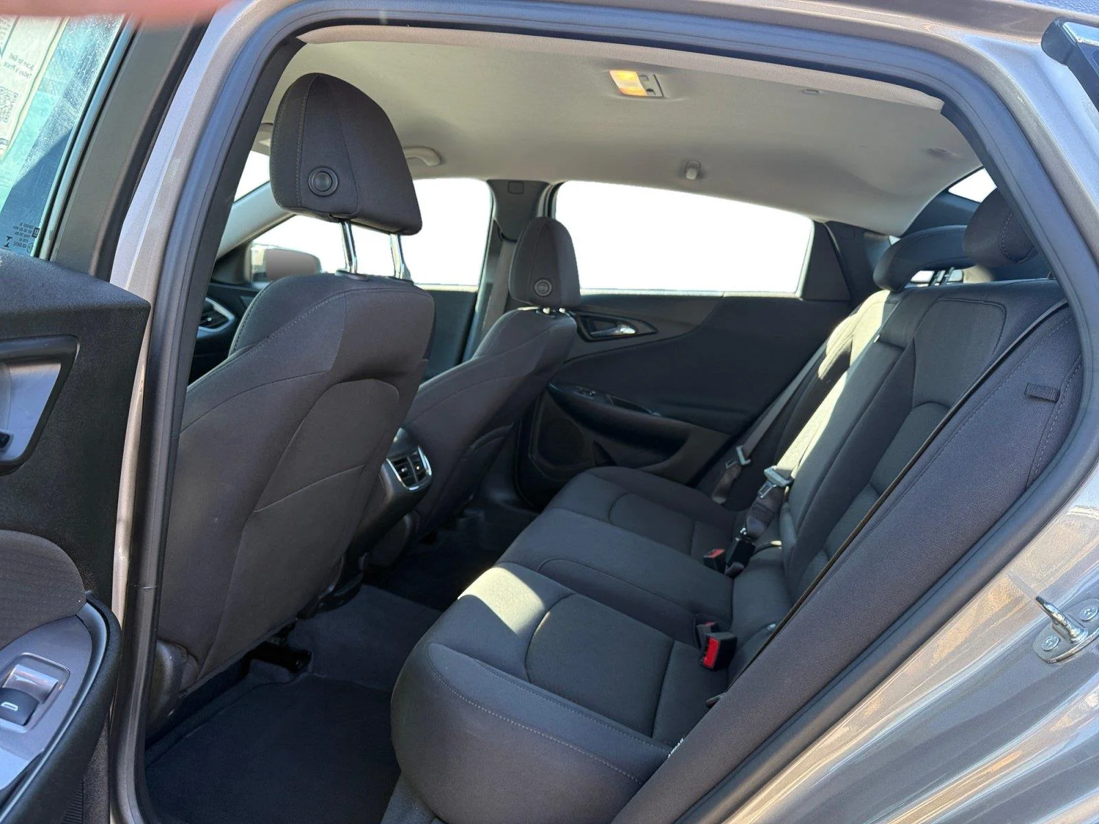 Used 2023 Gray Chevrolet 1LT image 19