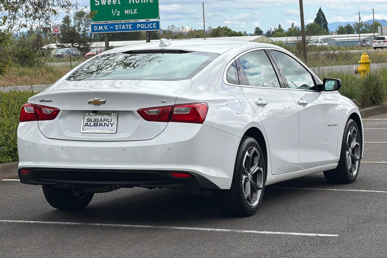 Used 2024 White Chevrolet LT image 4