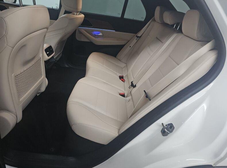 Used 2025 Polar White Mercedes-Benz GLE 350 image 8