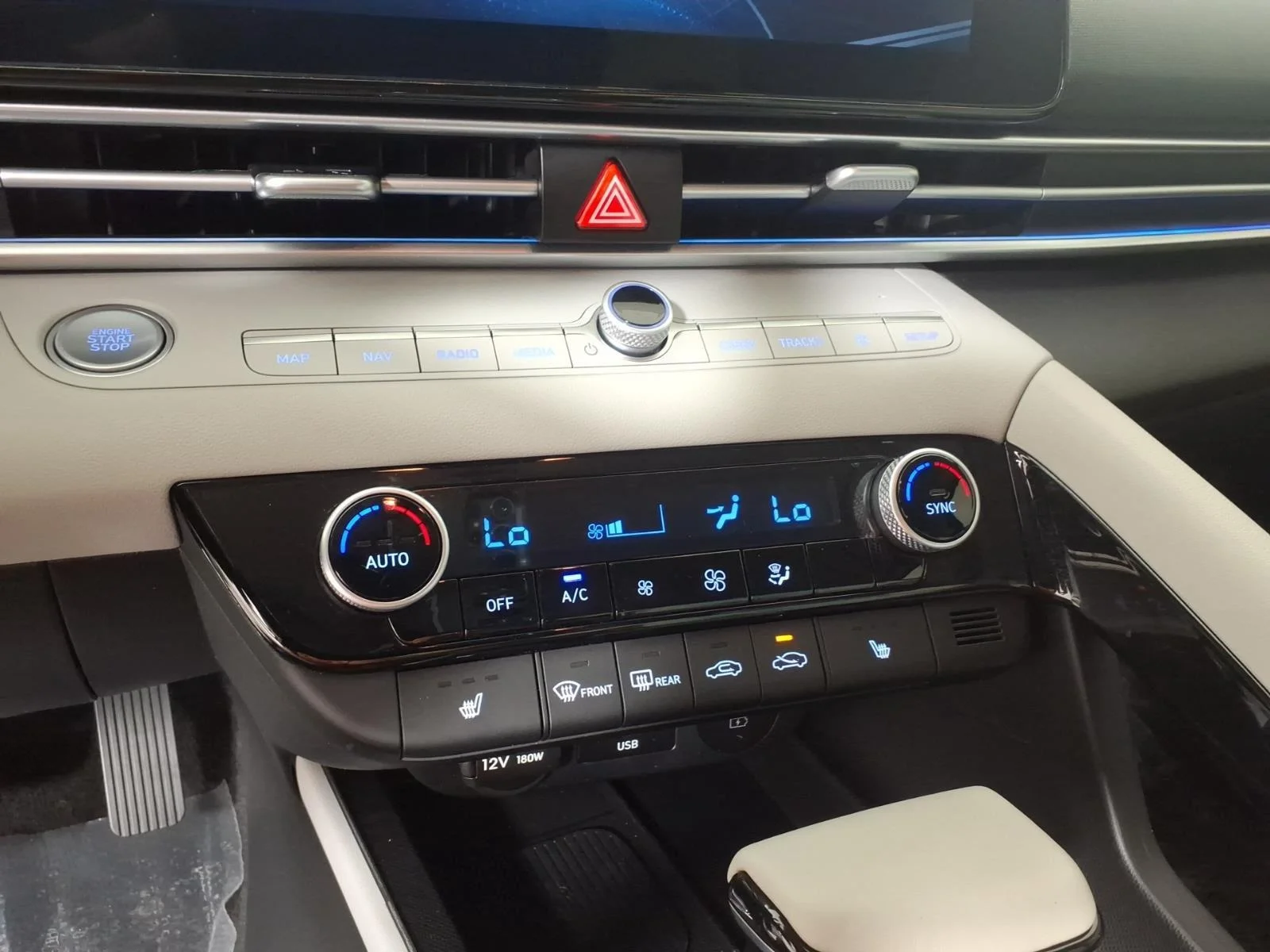 Used 2024 Ecotronic Gray Hyundai Limited image 7