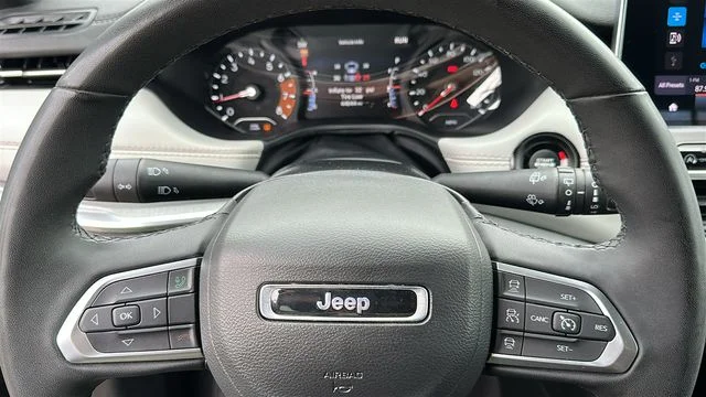 Certified Used 2024 Gray Jeep Limited image 10