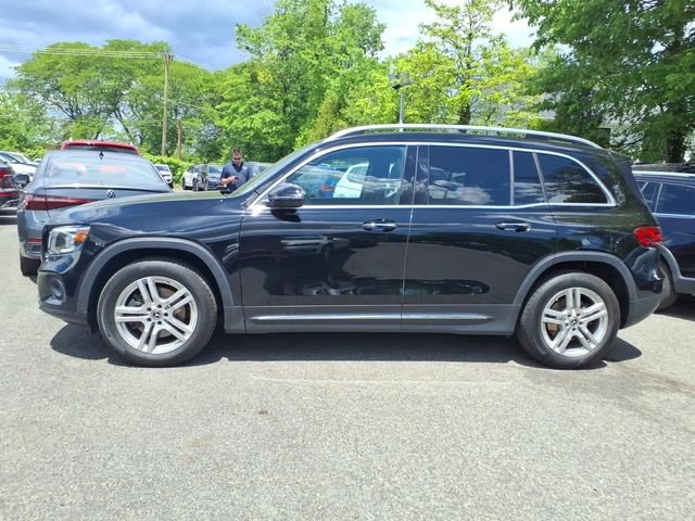 Used 2022 Black Mercedes-Benz GLB 250 image 3