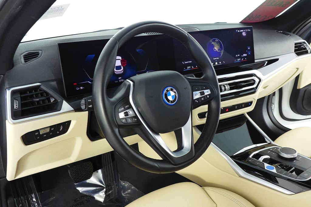 Certified Used 2024 Alpine White BMW eDrive35 image 31