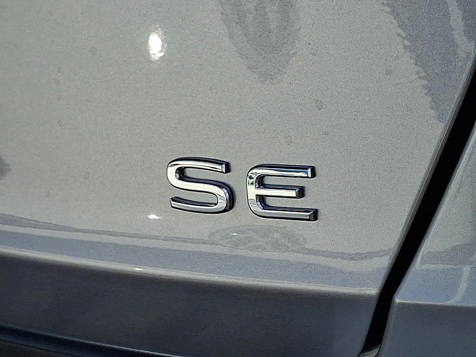 New 2027 K2K2/PYRSILVMET Volkswagen SE image 21