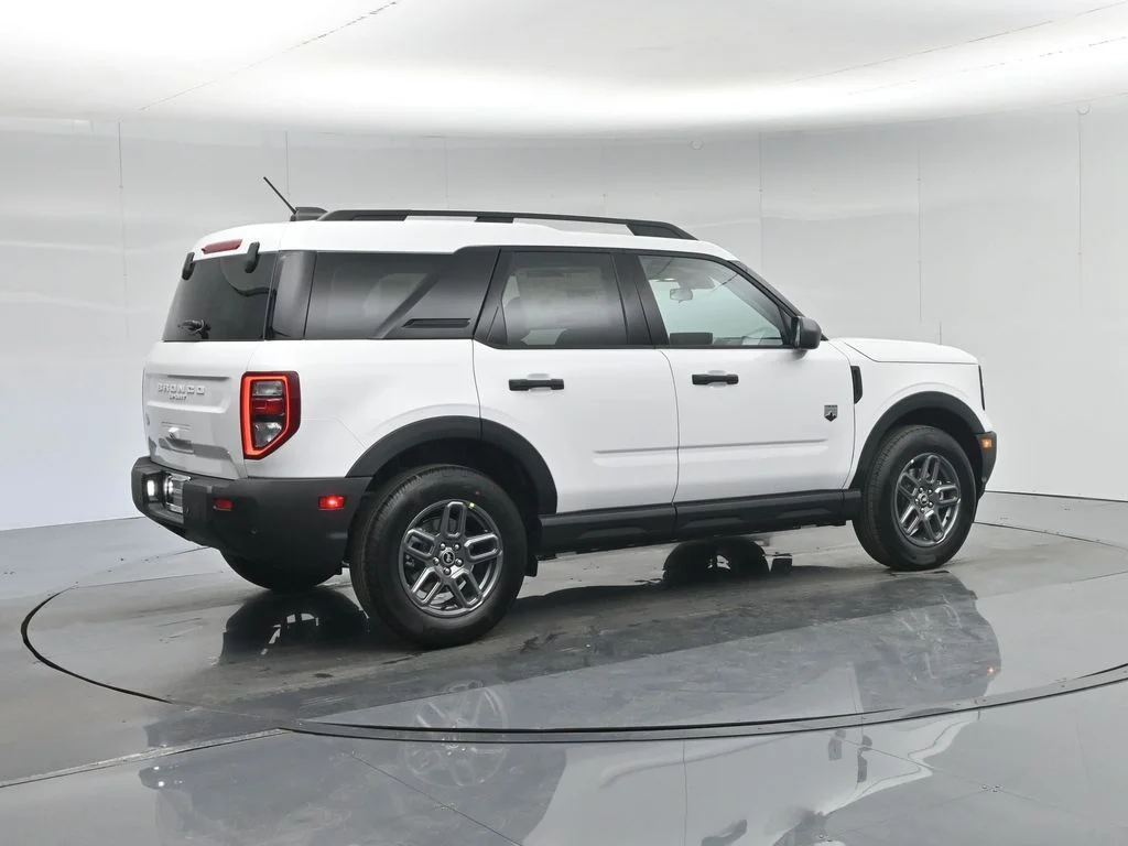 New 2026 Oxford White Ford Big Bend image 27