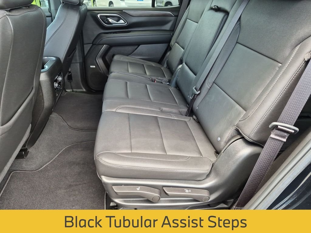 Used 2023 Black Chevrolet Z71 image 28