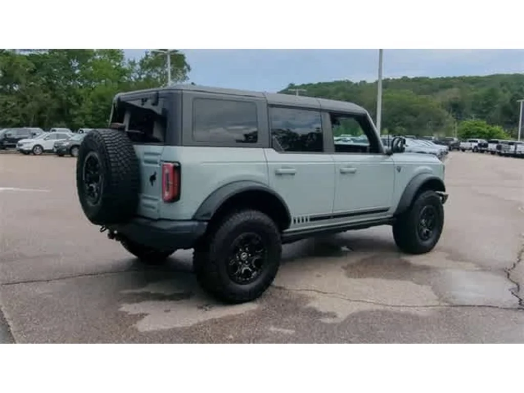 2021 Ford Bronco 4-Door First Edition - Photo 8