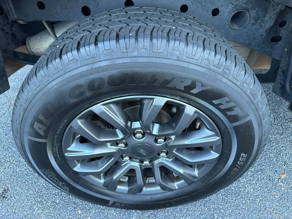 Used 2020 White Ford XLT image 17
