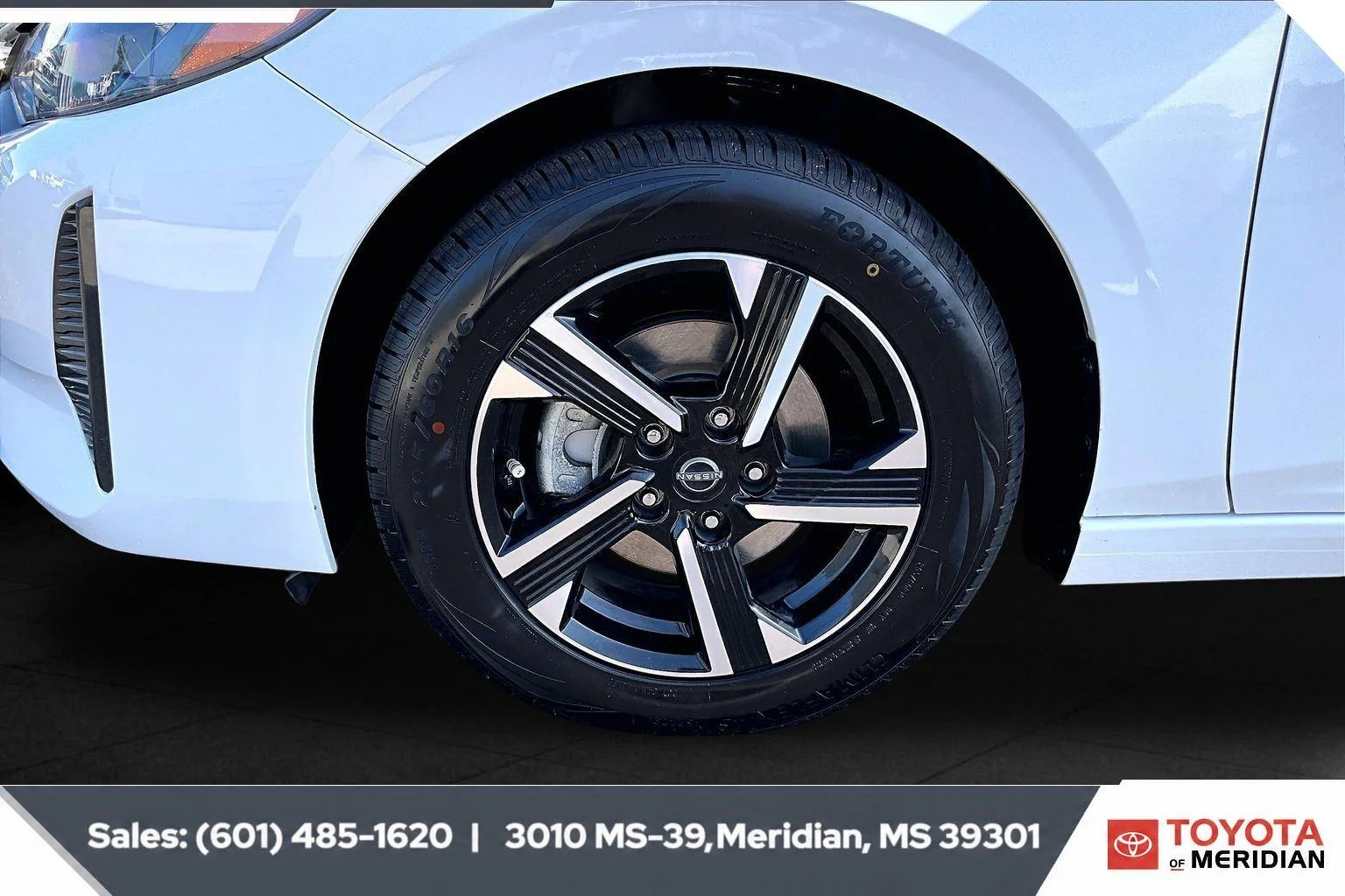 Used 2024 Fresh Powder Nissan SV image 7