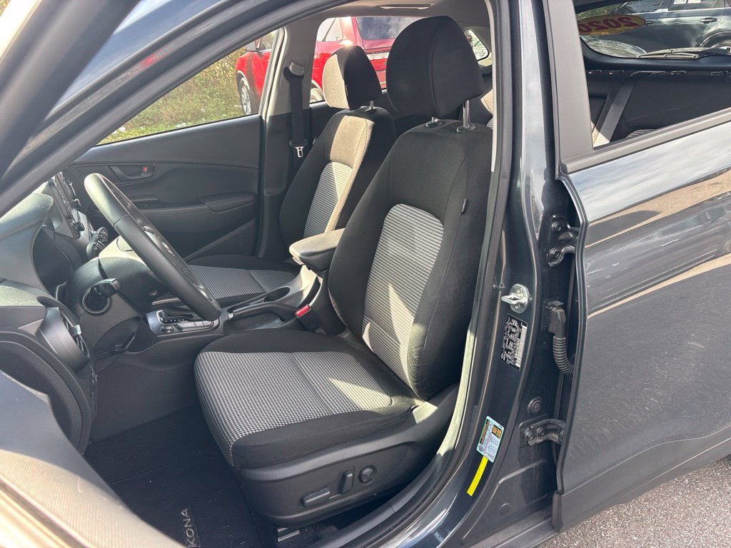 Used 2020 Gray Hyundai SEL Plus image 9