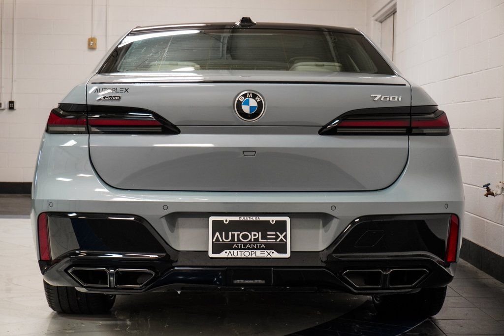Used 2023 Gray BMW 760i xDrive image 46