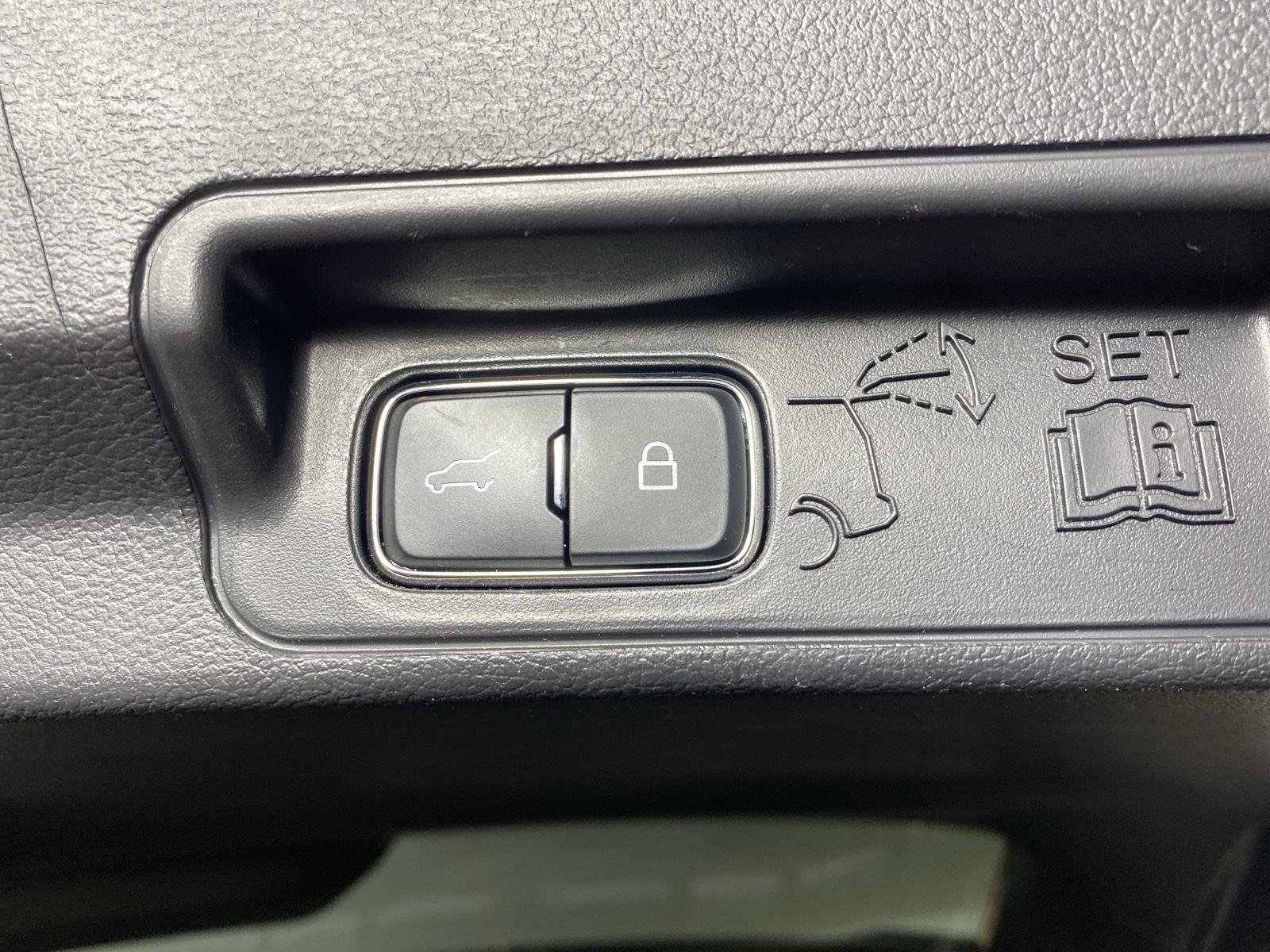 Used 2025 Carbonized Gray Ford ST image 31