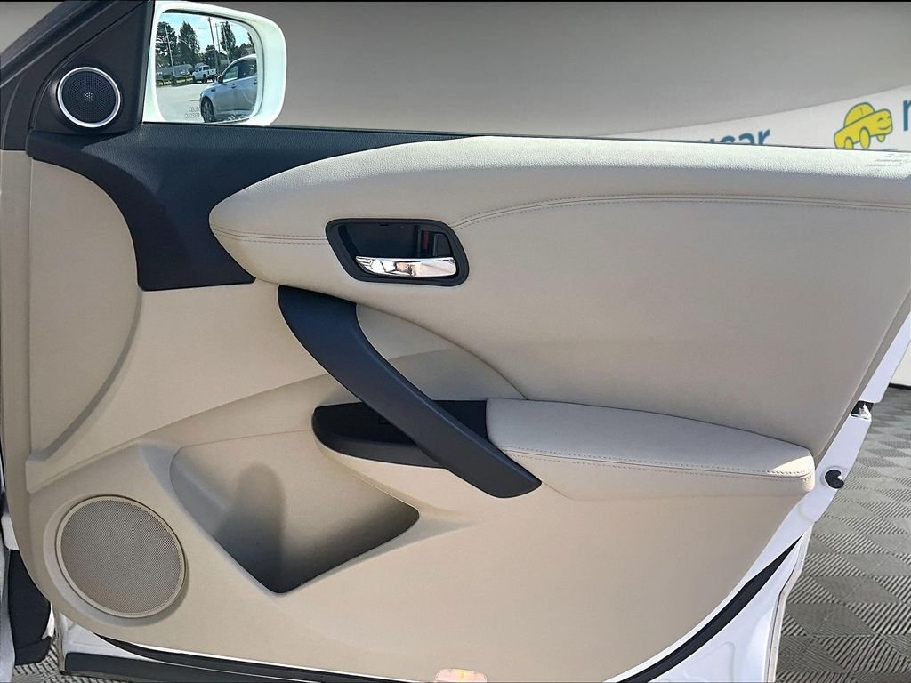 Used 2017 White Acura  image 12