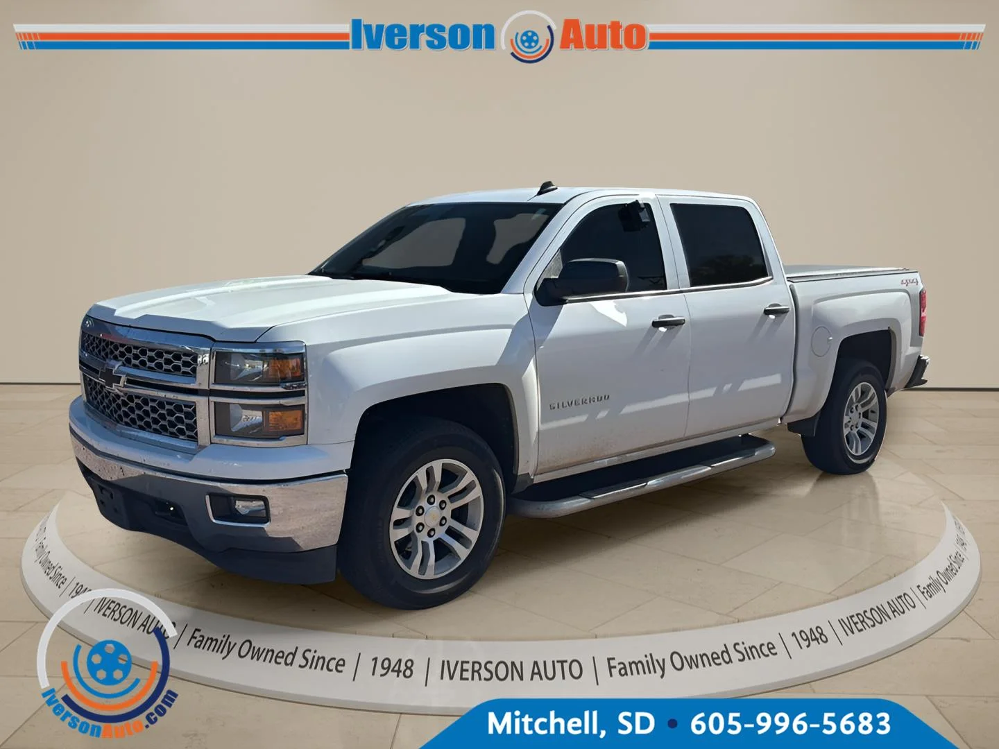 Used 2014 Chevrolet Silverado 1500 LT with VIN 3GCUKREC3EG543817 for sale in Huron, SD