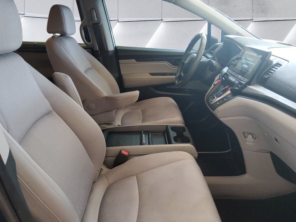 Used 2019  Honda EX image 13