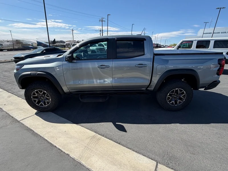 Used 2025 Sterling Gray Metallic Chevrolet ZR2 image 6
