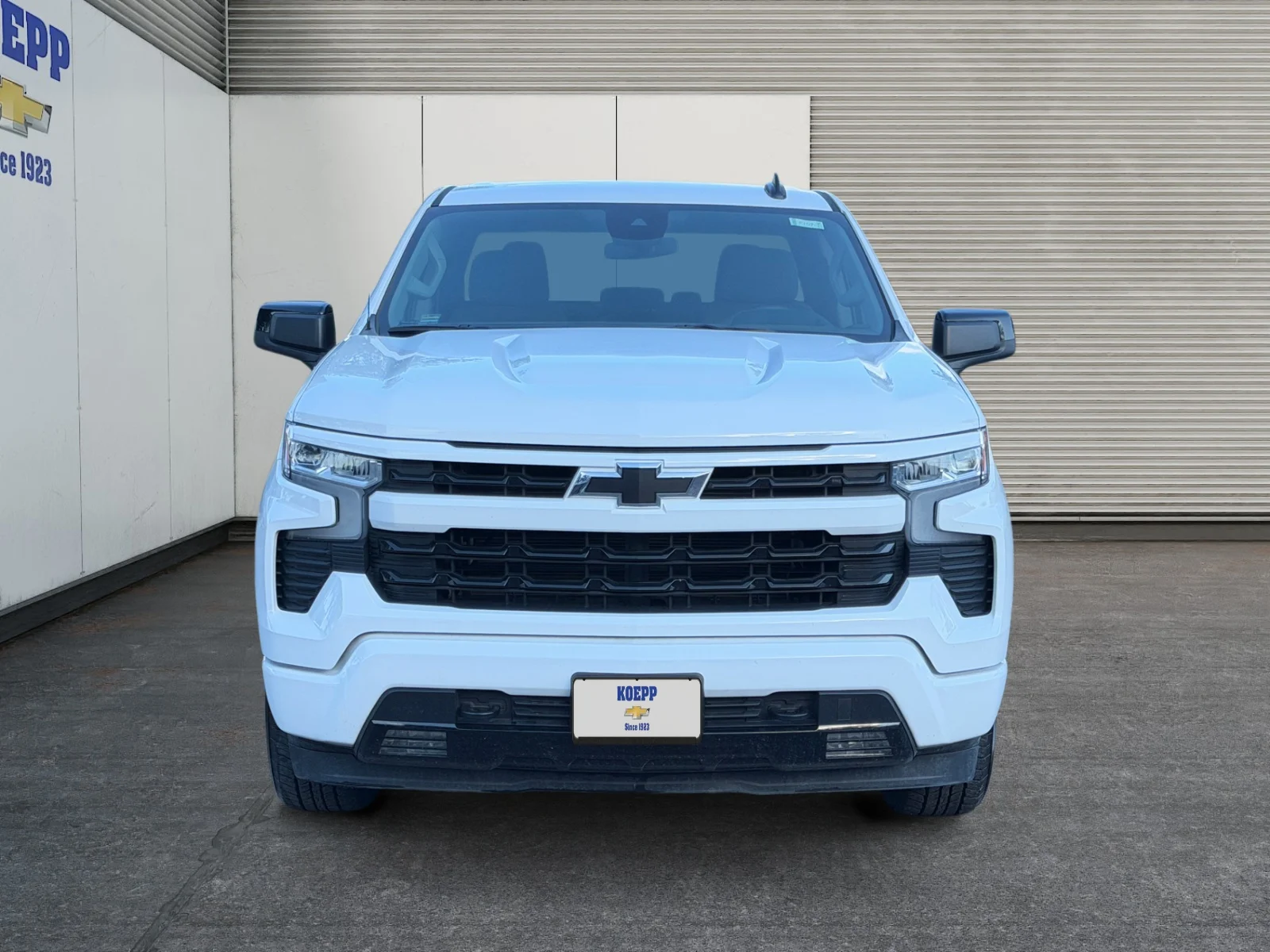 Used 2026 Summit White Chevrolet RST image 8