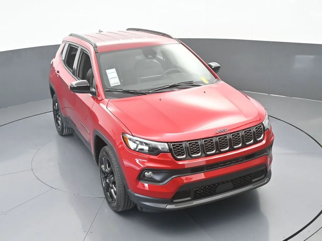 New 2026 Red Hot Pearlcoat Jeep Latitude image 47
